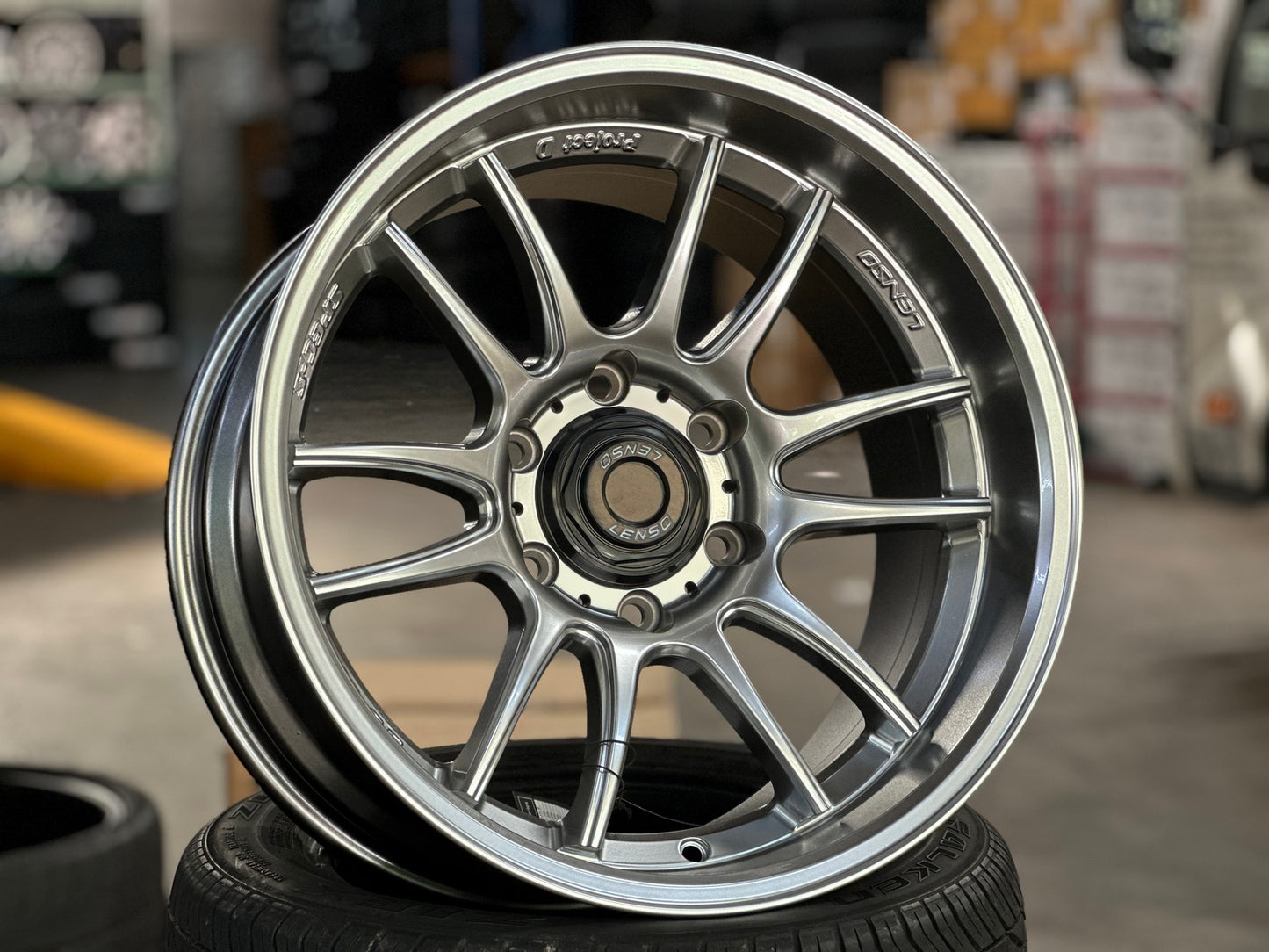 New 18X9.5 ET0 Lenso Project E Rim (4 wheel) Gloss Silver 6X139.7