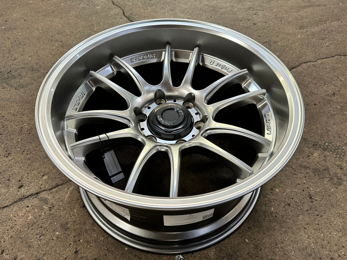 New 18X9.5 ET0 Lenso Project E Rim (4 wheel) Gloss Silver 6X139.7