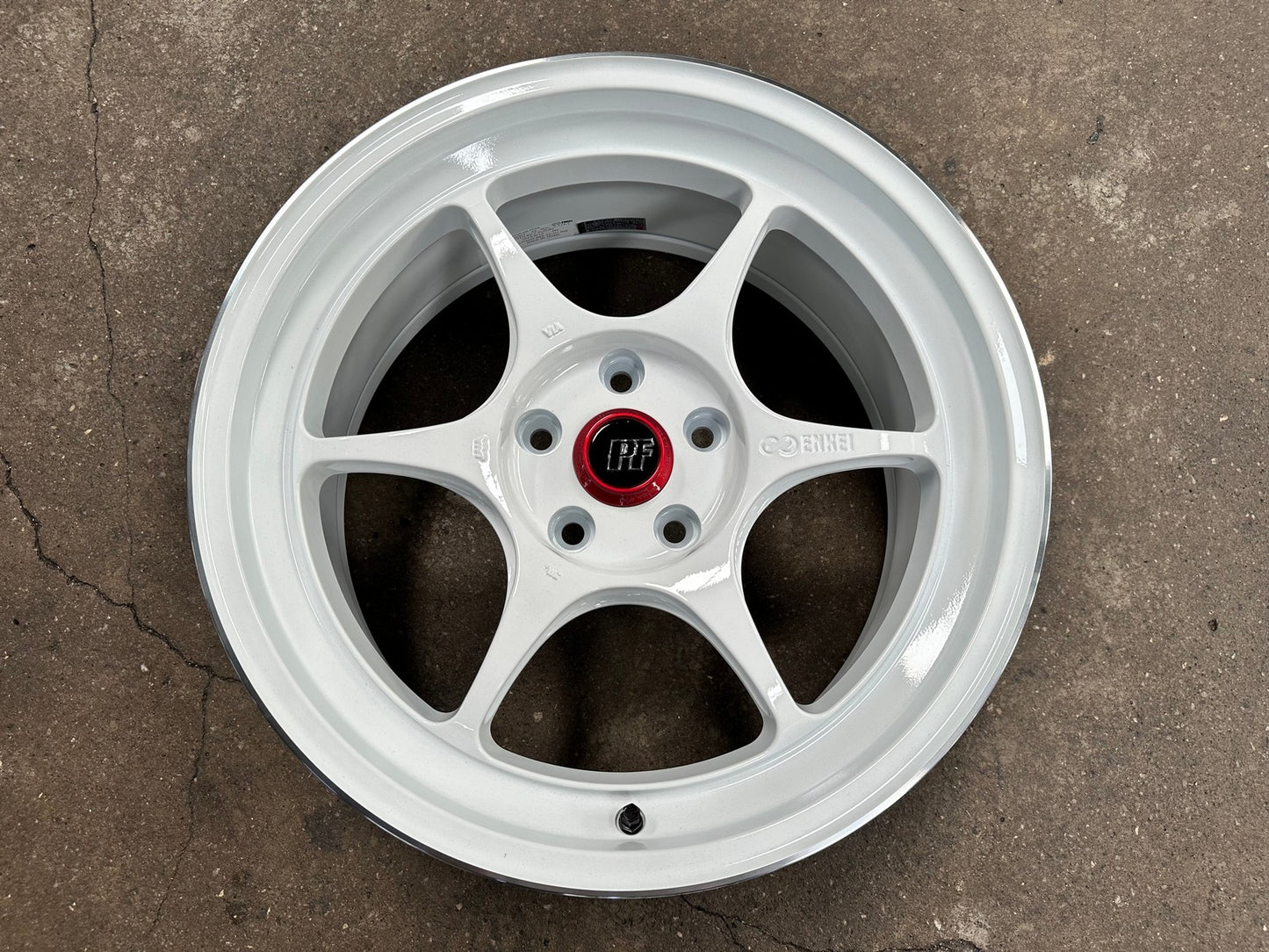 New 18X8.5 ET35 Enkei PF06 Rim (4 wheel) Gloss White 5X114.3