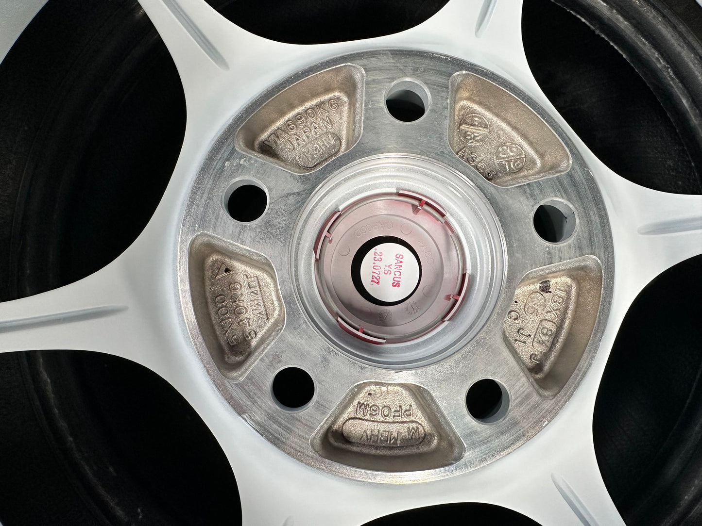 New 18X8.5 ET35 Enkei PF06 Rim (4 wheel) Gloss White 5X114.3