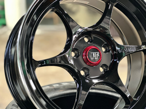 New 18X8.5 ET35 Enkei PF06 Rim (4 wheel) Gloss White 5X114.3