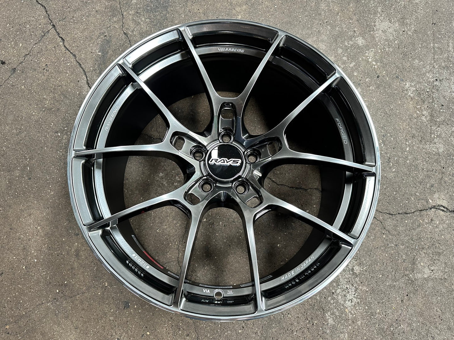 New 19X9 ET32 RAYS G025 Japan Rim (4 wheel) Gloss Gunmetal 5X112