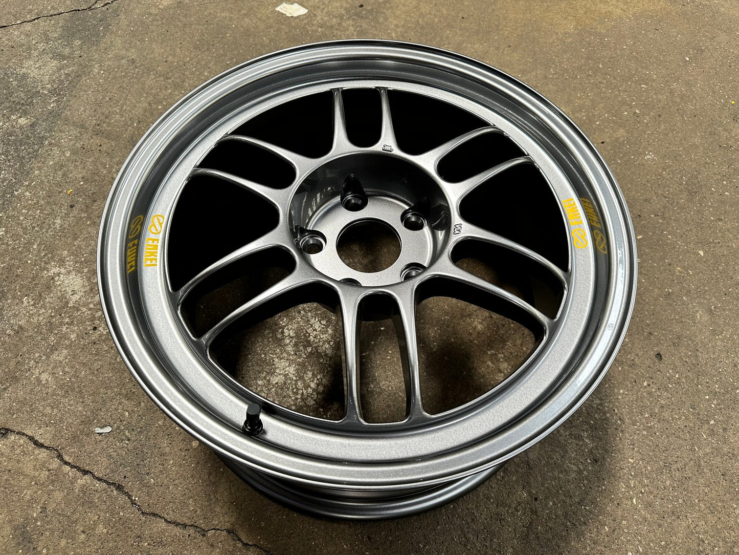 New 17X8 ET35 Enkei RPF1 Rim (4 wheel) Gloss Gunmetal 5X114.3