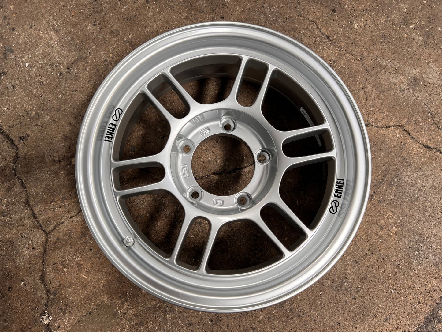 New 16X6 ET0 Enkei RPT1 Rim (5 wheel) Gloss Silver 5X139.7