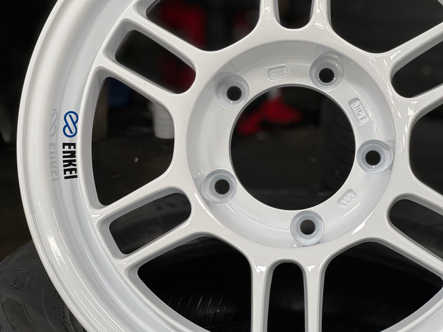 New 16X6 ET0 Enkei RPT1 Rim (5 wheel) Gloss White 5X139.7