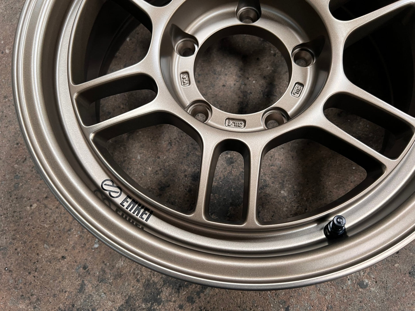 New 16X6 ET0 Enkei RPT1 Rim (5 wheel) Matt Bronze 5X139.7
