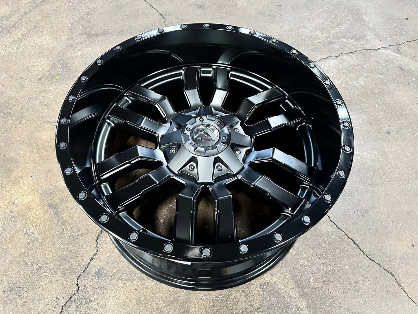 New 20X10 ET-18 Fuel Rim (4 wheel) Matt Black 6X139.7