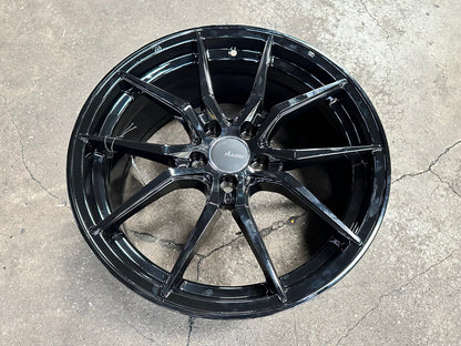 New 17X7.5 ET40 Advanti Hybris Rim (4 wheel) Gloss Black 5X100