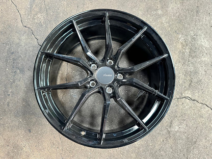 New 18X8 ET45 Advanti Hybris Rim (4 wheel) Gloss Black 5X112