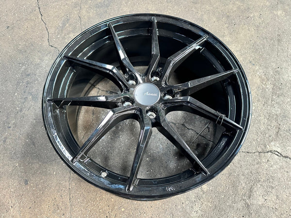 New 18X8 ET45 Advanti Hybris Rim (4 wheel) Gloss Black 5X112