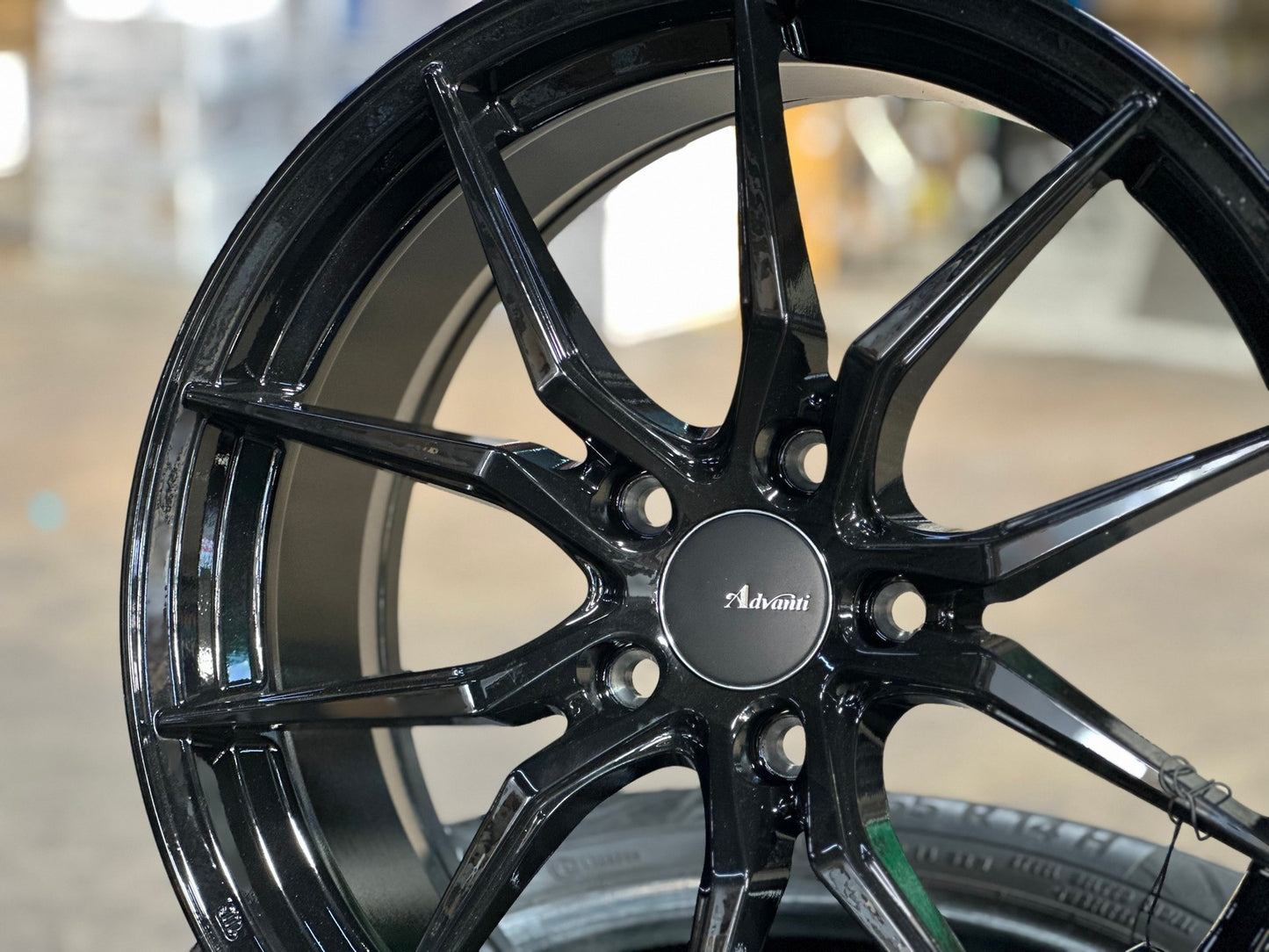 New 18X8 ET45 Advanti Hybris Rim (4 wheel) Gloss Black 5X114.3