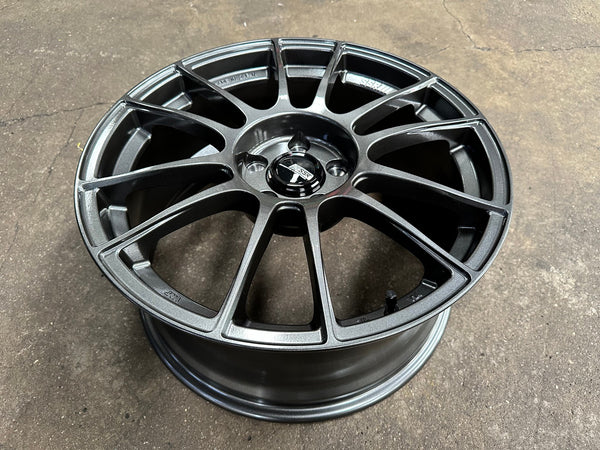 New 18X8.5 ET44 SSR GTX04 Rim (4 wheel) Gloss Gunmetal 5X112