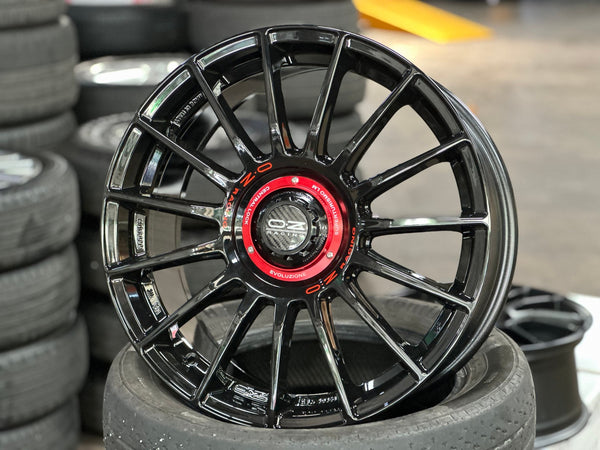 New 18X8 ET45 OZ Racing Super Evoluz Rim (4 wheel) Gloss Black 5X112