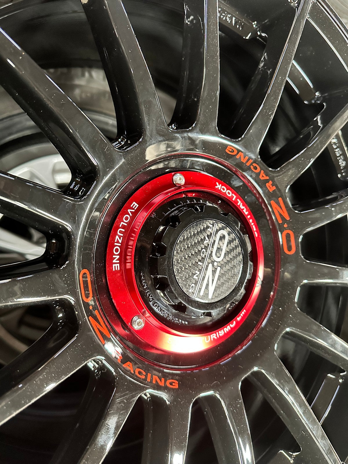 New 18X8 ET45 OZ Racing Super Evoluz Rim (4 wheel) Gloss Black 5X112