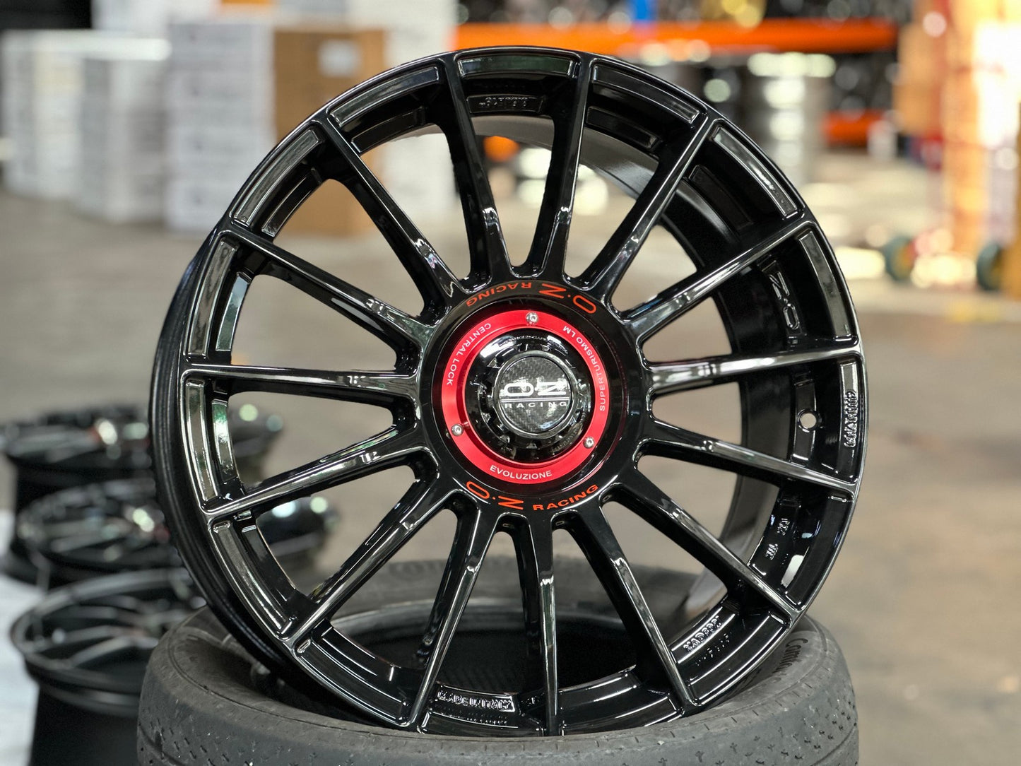 New 19X8.5 ET44 OZ Racing Super Evoluz Rim (4 wheel) Gloss Black 5X112