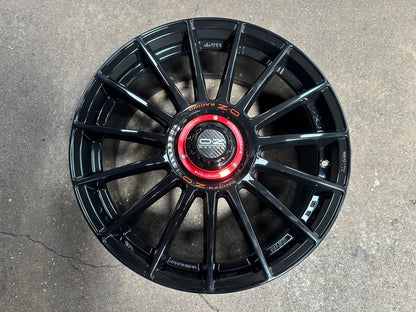 New 19X8.5 ET44 OZ Racing Super Evoluz Rim (4 wheel) Gloss Black 5X112