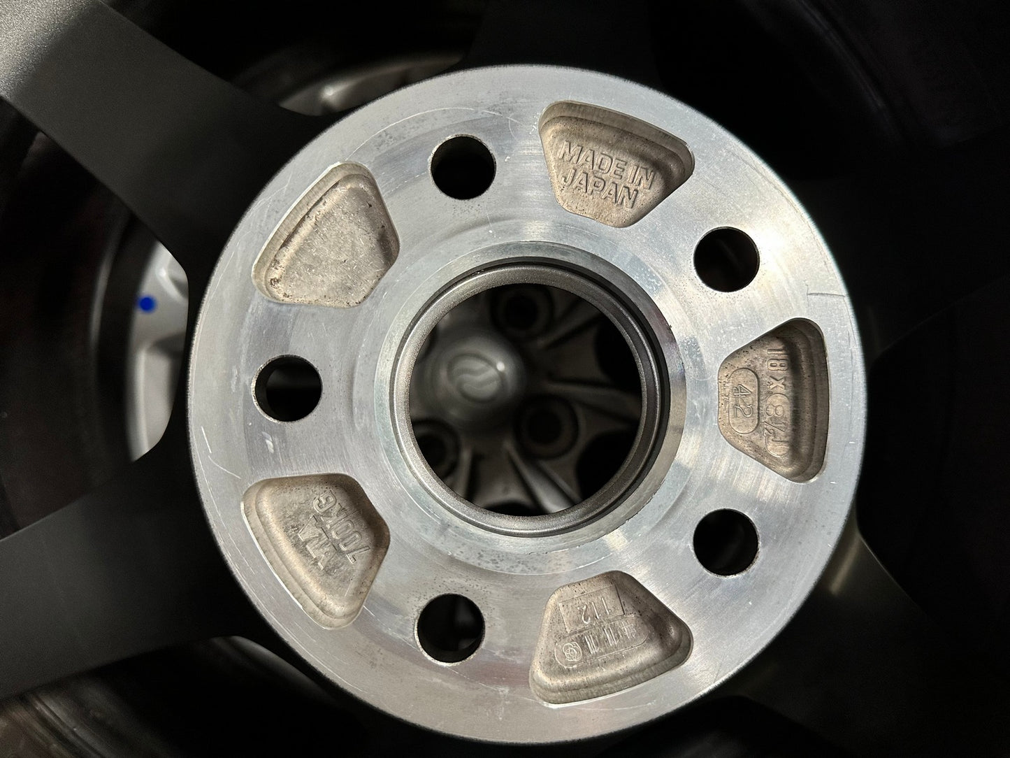 New 18X8.5 ET42 RAYS TE37 SAGA SL Forged Rim (4 wheel) Gloss Gunmetal 5X112