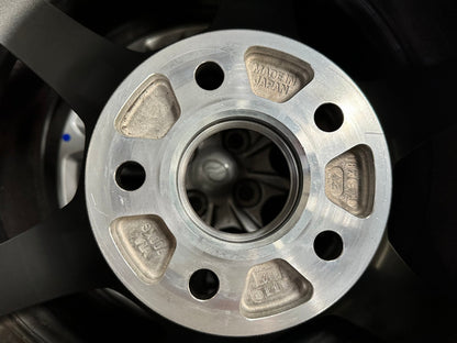 New 18X8.5 ET42 RAYS TE37 SAGA SL Forged Rim (4 wheel) Gloss Gunmetal 5X112