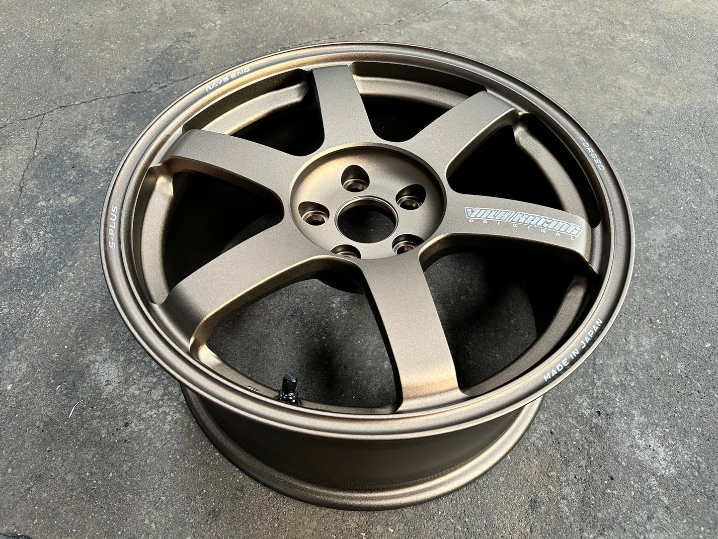 New 18X8.5 ET42 RAYS TE37 SAGA PLUS Rim (4 wheel) Matt Bronze 5X112