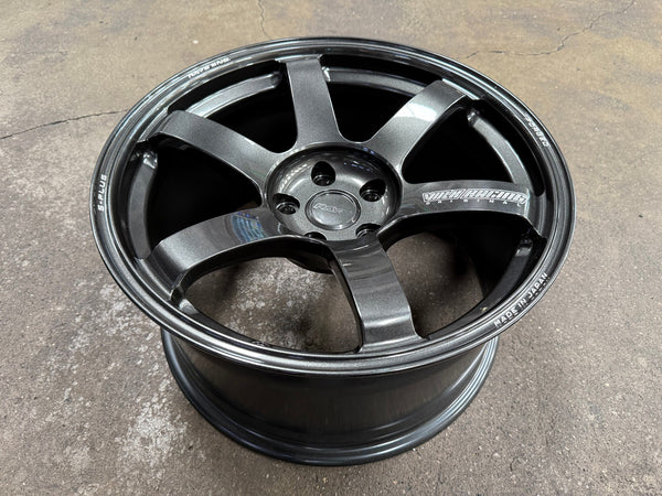 New 18X9.5 ET22 RAYS TE37 SAGA PLUS Rim (4 wheel) Gloss Gunmetal 5X114.3