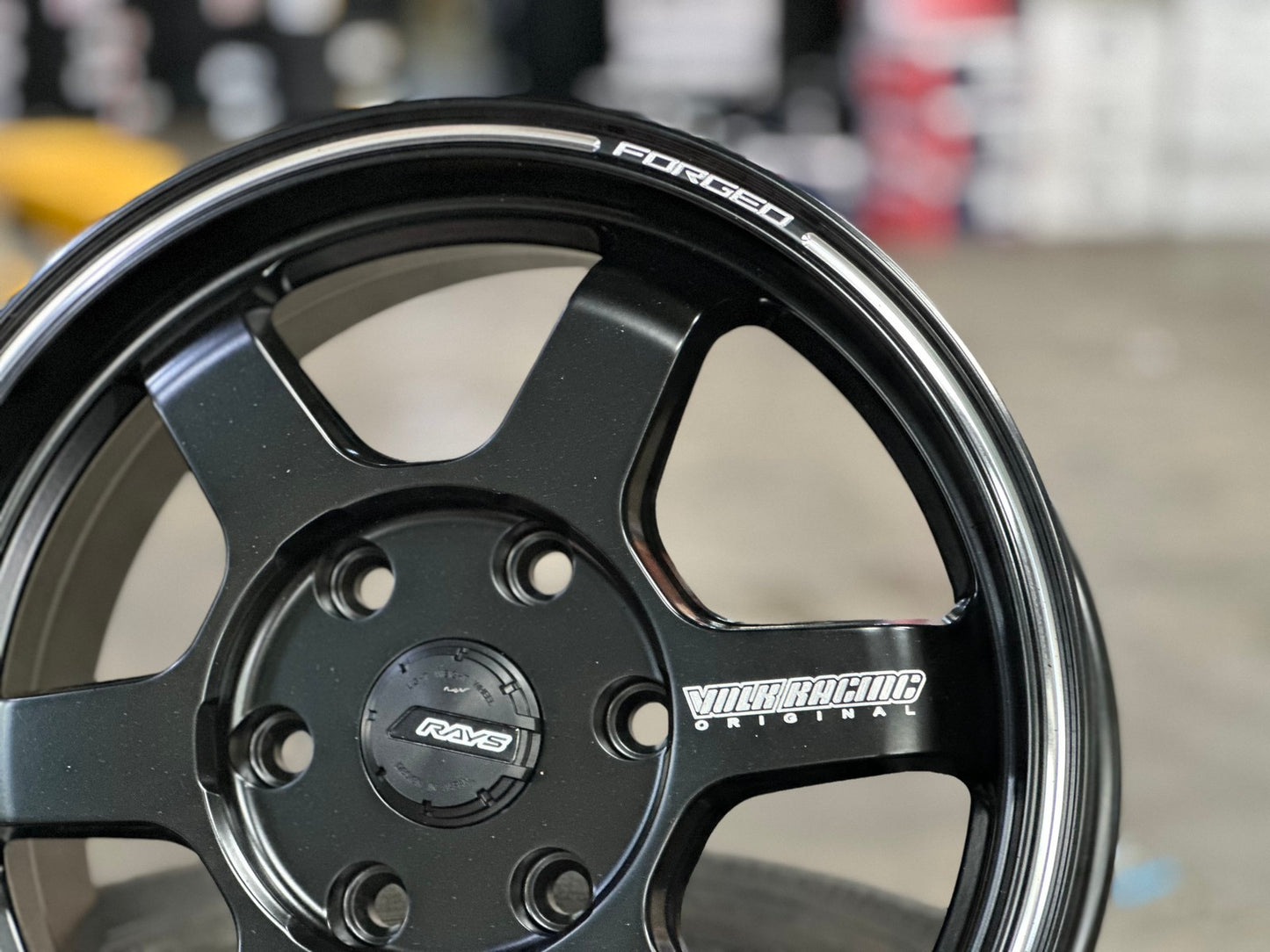 New 16X6.5 ET40 TE37 Design Ultra Rim (4 wheel) Matt Black 6X130