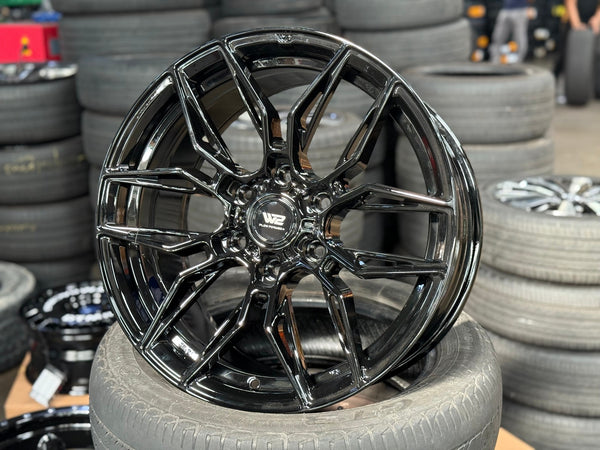 New 18X8.5 ET40 W2 Rim (4 wheel) Gloss Black 6X130