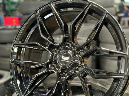 New 18X8.5 ET40 W2 Rim (4 wheel) Gloss Black 6X130