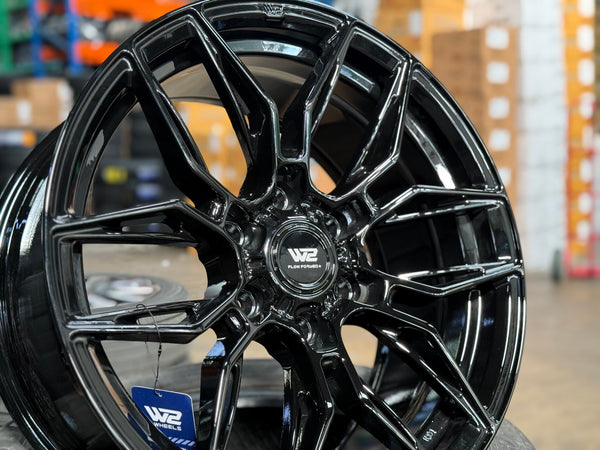 New 18X8.5 ET40 W2 Rim (4 wheel) Gloss Black 6X130