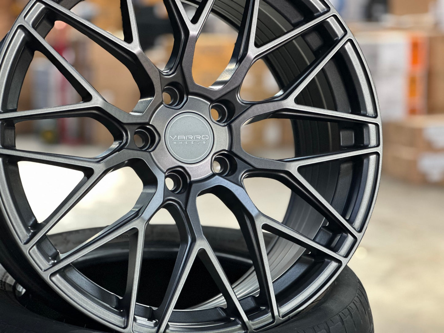 New 18X8.5 ET43 Varro VD06X Rim (4 wheel) Matt Gunmetal 5X112