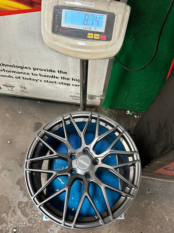 New 18X8.5 ET43 Varro VD06X Rim (4 wheel) Matt Gunmetal 5X112