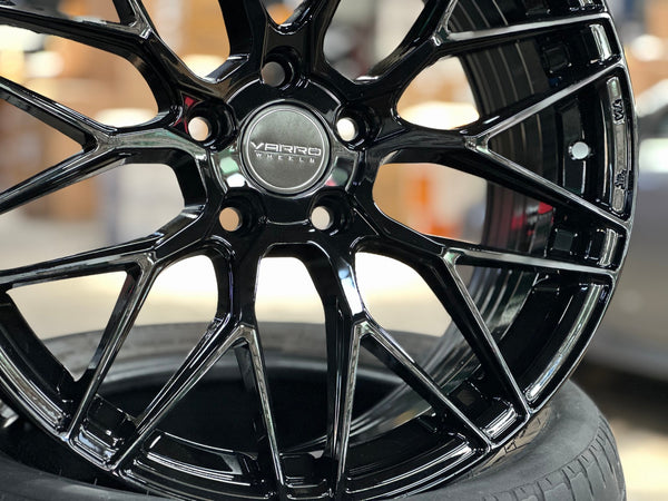 New 18X8.5 ET43 Varro VD06X Rim (4 wheel) Gloss Black 5X114.3