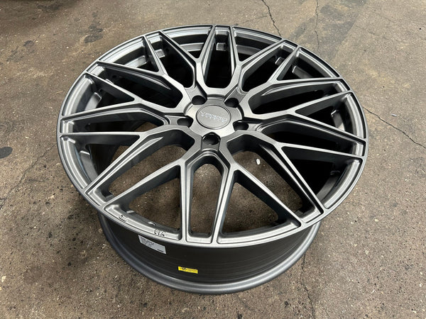 New 20X8.5 ET35 Varro VD06X Rim (4 wheel) Matt Gunmetal 5X114.3