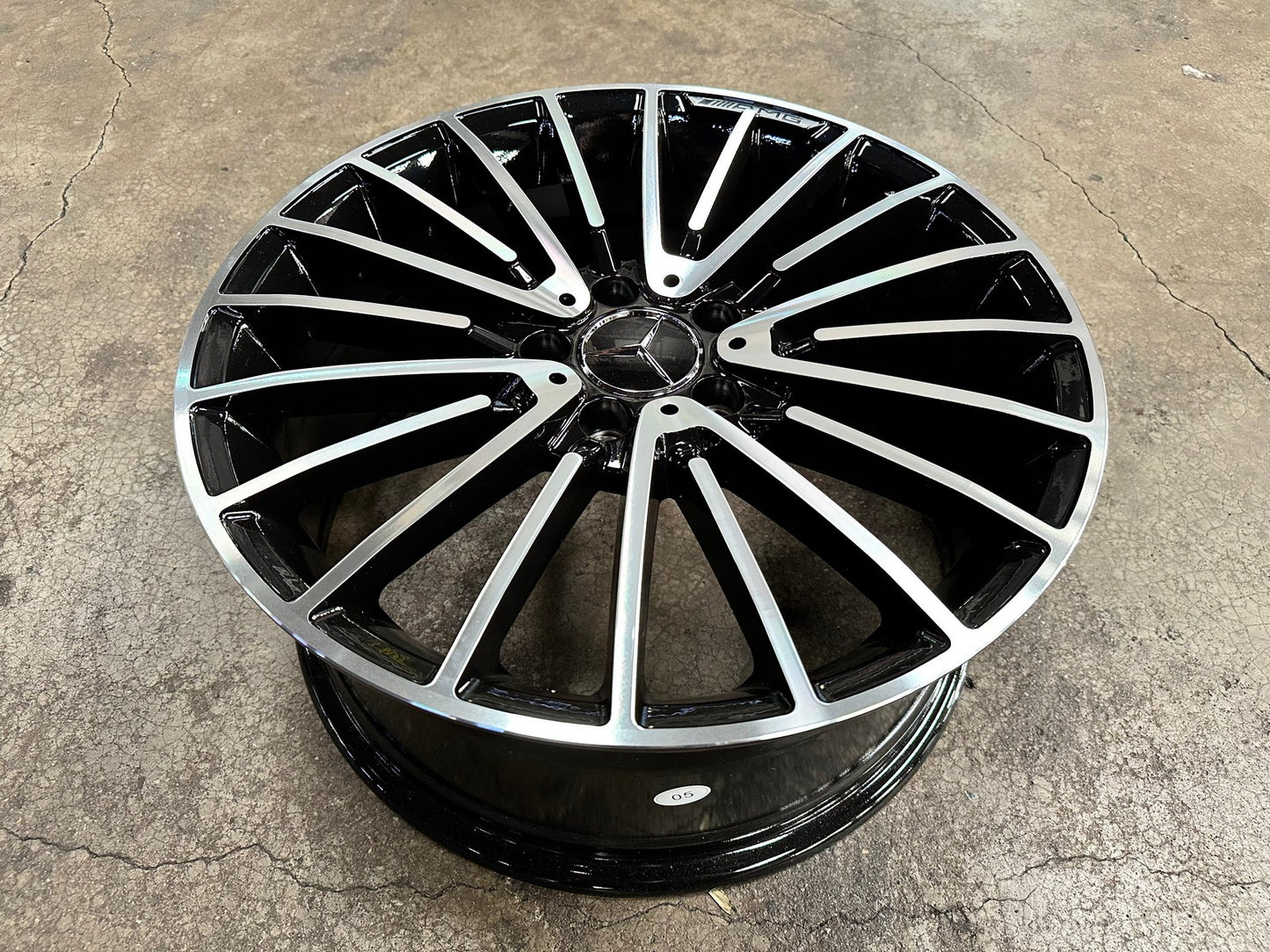 New 18X8 ET42 Mercedes Design Multispoke Rim (4 wheel) Gloss Black PF 5X112