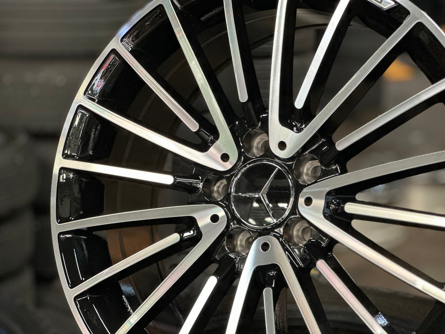 New 18X8 ET42 Mercedes Design Multispoke Rim (4 wheel) Gloss Black PF 5X112