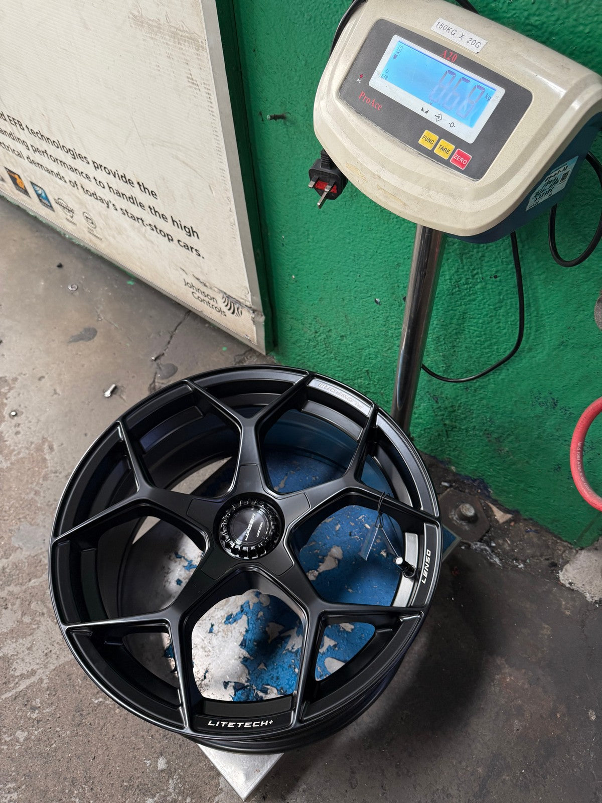 New 18X8.5 ET35 Lenso Vamos 5 Rim (4 wheel) Matt Black 5X114.3