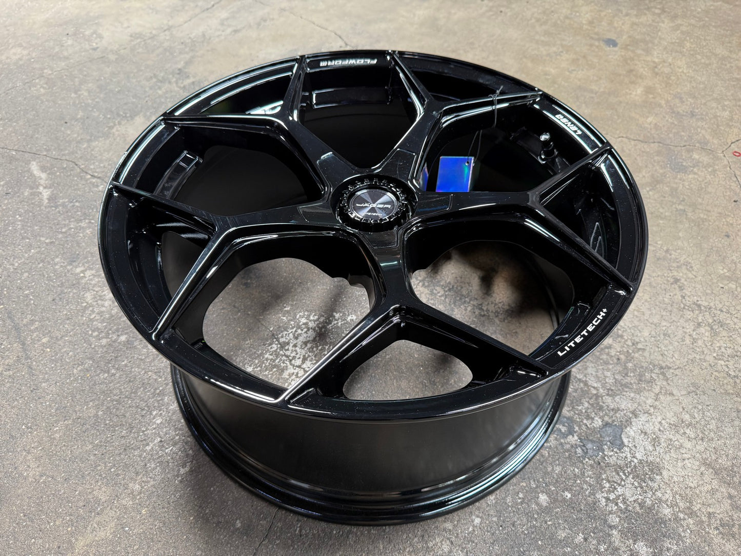 New 20X9 ET35 Lenso Vamos Rim (4 wheel) Gloss Black 5X108