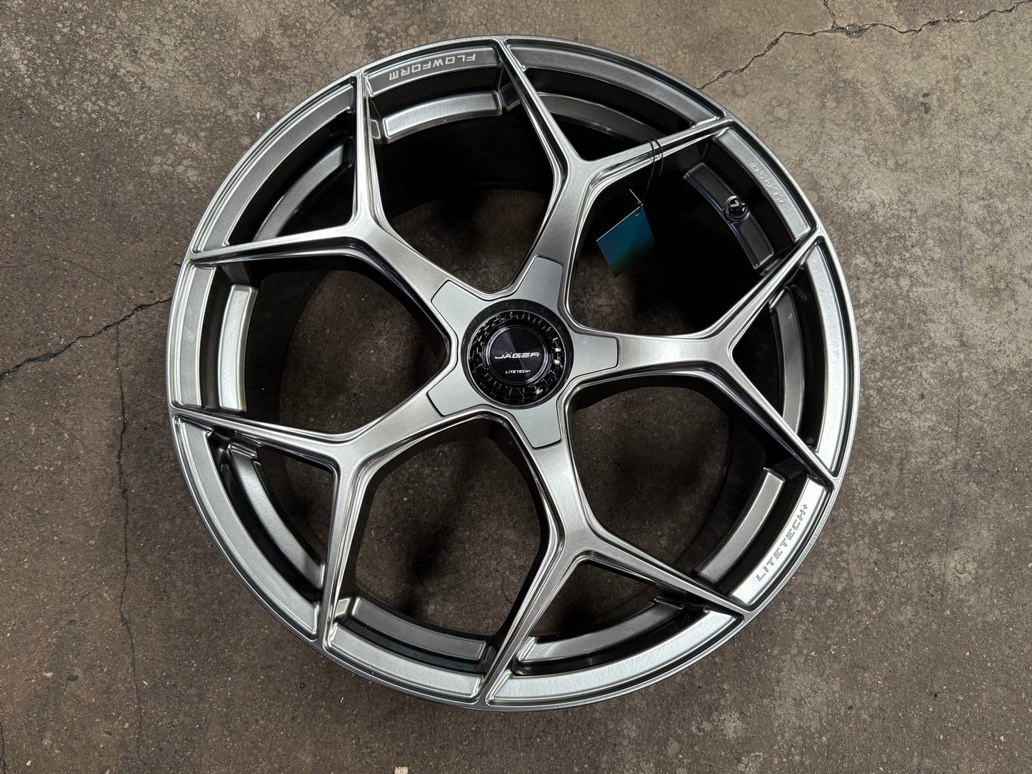 New 20X9 ET35 Lenso Vamos Rim (4 wheel) Matt Gunmetal 5X114.3
