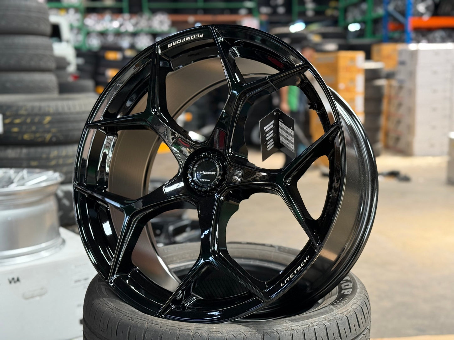 New 20X9 ET35 Lenso Vamos Rim (4 wheel) Gloss Black 5X120