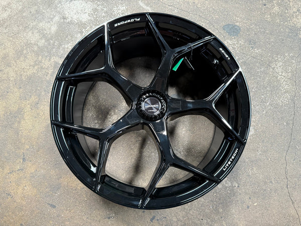 New 20X9 ET35 Lenso Vamos Rim (4 wheel) Gloss Black 5X120