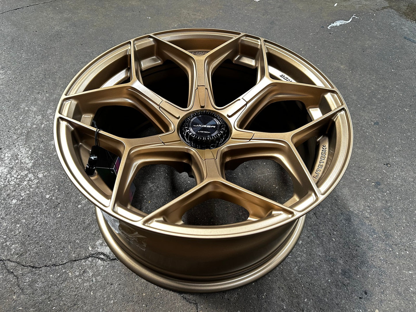 New 18X9 ET15 Lenso Vamos Rim (4 wheel) Matt Bronze 6X139.7