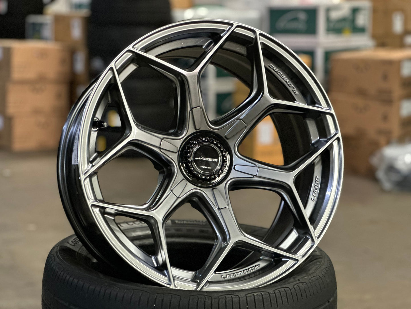 New 18X9 ET15 Lenso Vamos Rim (4 wheel) Hyper Black 6X139.7