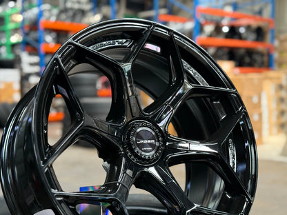 New 18X9 ET15 Lenso Vamos Rim (4 wheel) Gloss Black 6X139.7