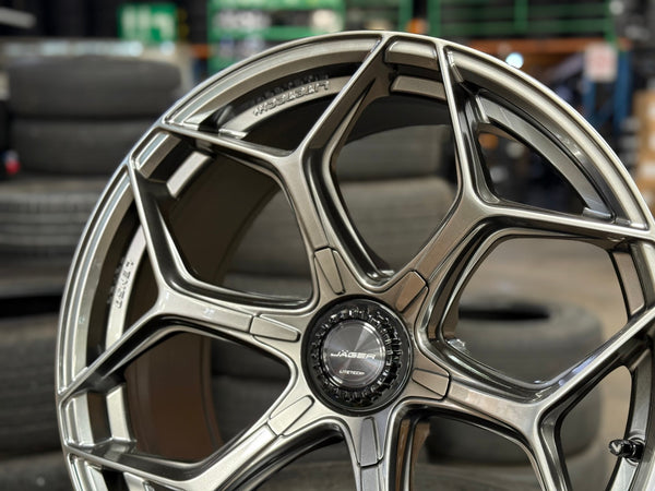 New 20X9 ET15 Lenso Vamos Rim (4 wheel) Hyper Black 6X139.7