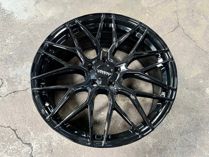 New 19X8.5 ET43 Varro VD06X Rim (4 wheel) Gloss Black 5X108