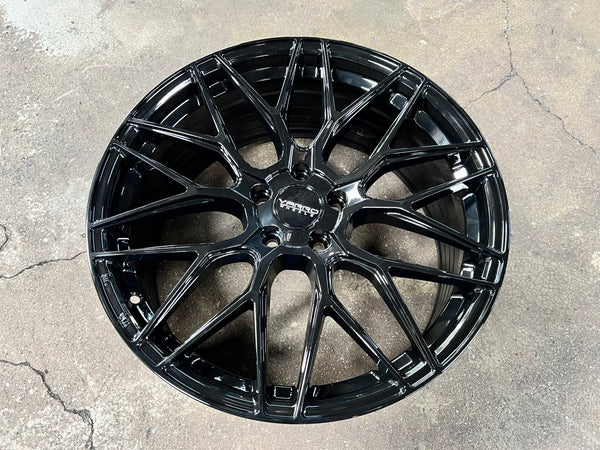 New 19X8.5 ET43 Varro VD06X Rim (4 wheel) Gloss Black 5X108