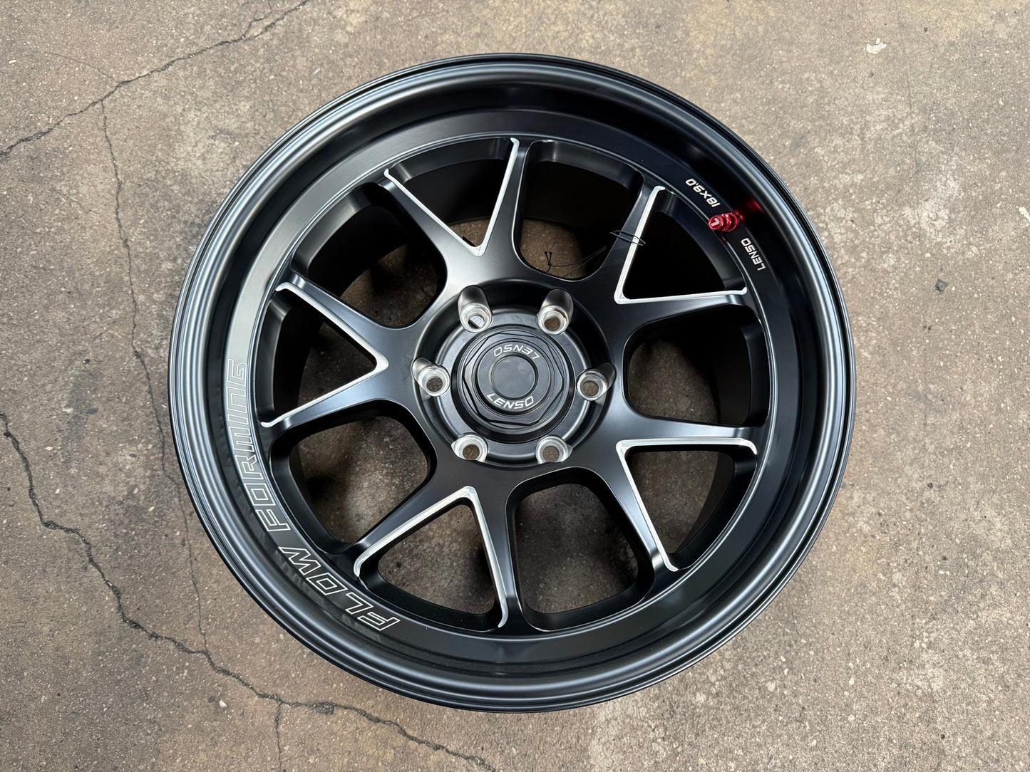 New 18X9 ET0 Lenso Venom 6 Rim (4 wheel) Matt Black 6X139.7