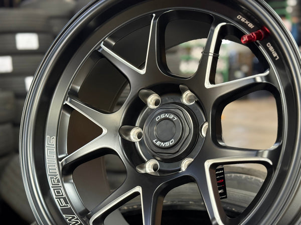 New 18X9 ET0 Lenso Venom 6 Rim (4 wheel) Matt Black 6X139.7