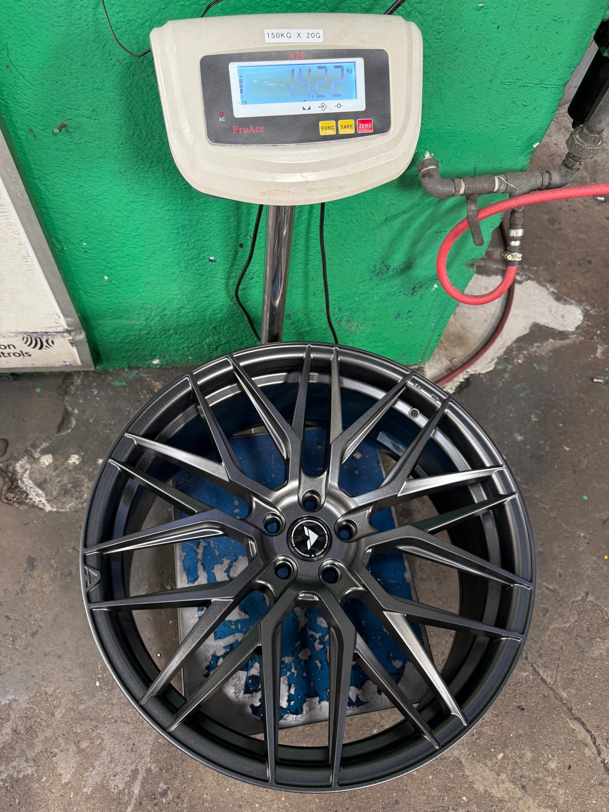 New 22X9 ET30 Vorsteiner VFF107 Rim (4 wheel) Matt Gunmetal 5X114.3