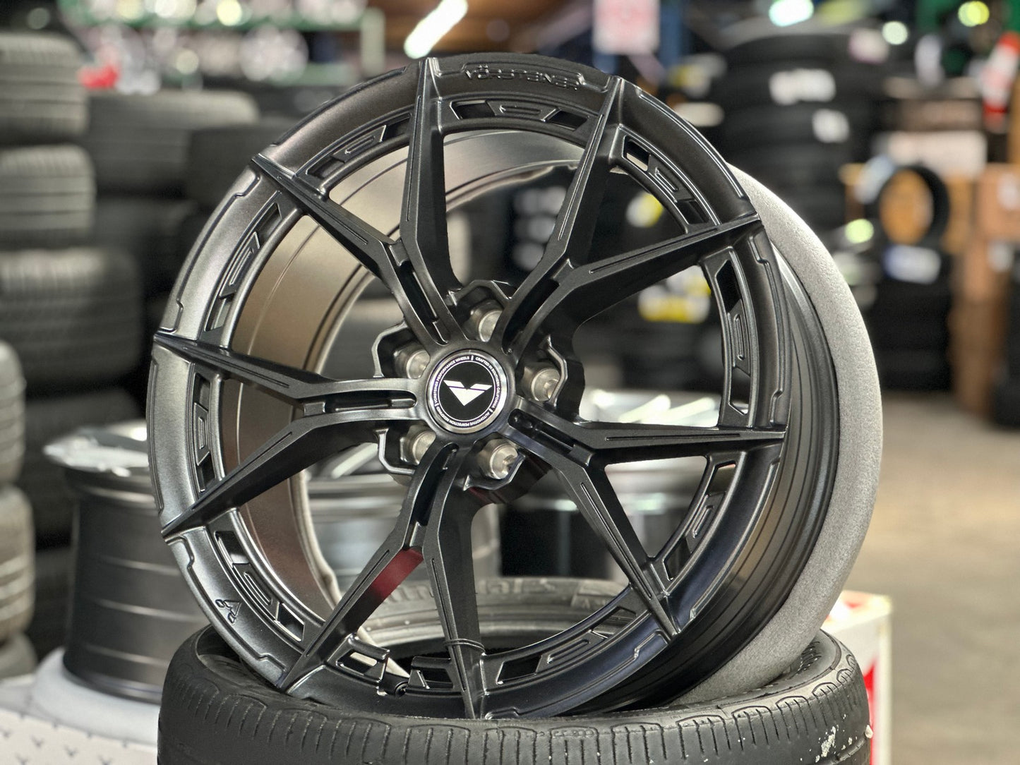New 19X8.5 ET40 Vorsteiner VFX002 Rim (4 wheel) Matt Gunmetal 5X112