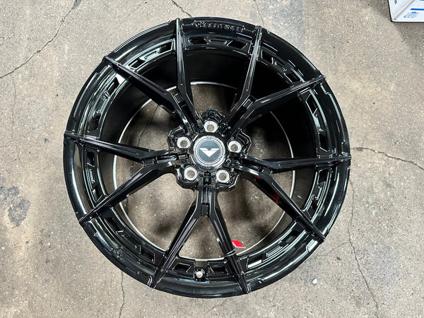 New 19X9.5 ET46 Vorsteiner VFX002 Rim (4 wheel) Gloss Black 5X112